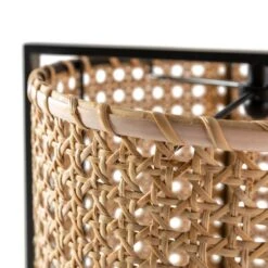 Lampe à Poser Sumi En Rotin Naturel -Lumea Boutique 5f364c1cc2d2433f98dc88863528d71e