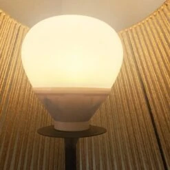 Ampoule LED Rechargeable LYS 7 Ampoule LED Rechargeable LYS -Lumea Boutique b2bfa4817e3d42588dea30b7b2e40b6d